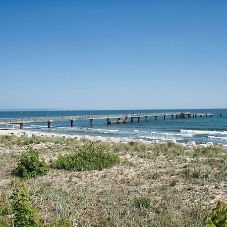 Nah Am Meer, Ruhige Lage, Gratis Nutzung Vom Ahoi Erlebnisbad Und Sauna In Sellin - Haus Inselblick Fewo 02 Goehren  Esterno foto